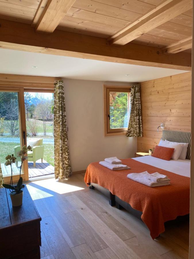 Chalet Isabelle Mountain Lodge 5 Star 5 Bedroom En Suite Sauna Jacuzzi Chamonix Exterior photo